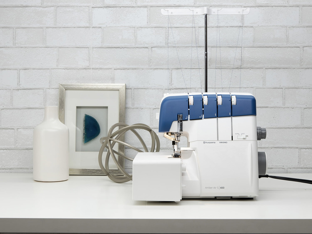 Amber™ Air S 400 Overlocker